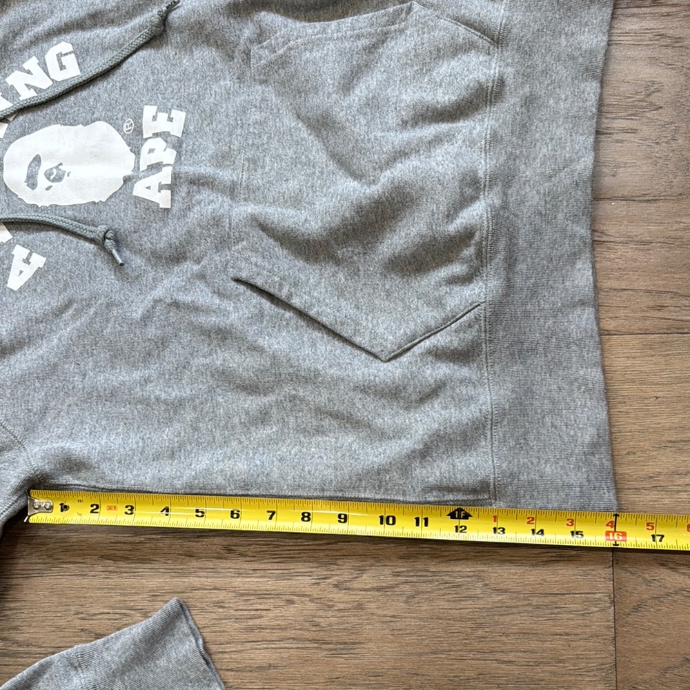 Bape Gray Sweatshirt Hoodie College Grey Logo Size Medium - Picture 9 of 14